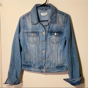 💁🏾‍♀️ Woman’s Blue Jean Jacket 👑
